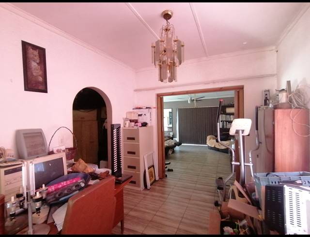 4 BEDROOM FREESTANDING FOR SALE IN STILFONTEIN EXT 4